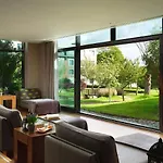 Lyrath Estate فندق 5*